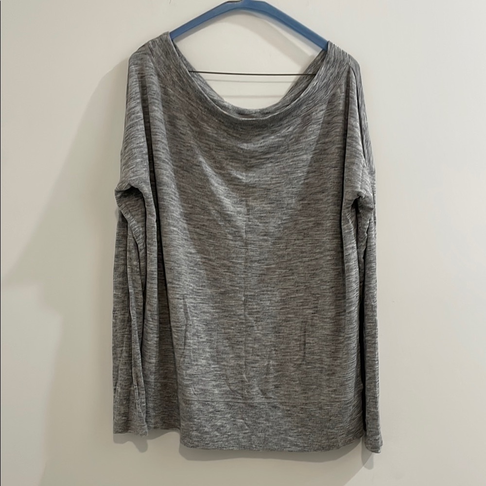 Athleta Gray Long Sleeve Relaxed Blouse